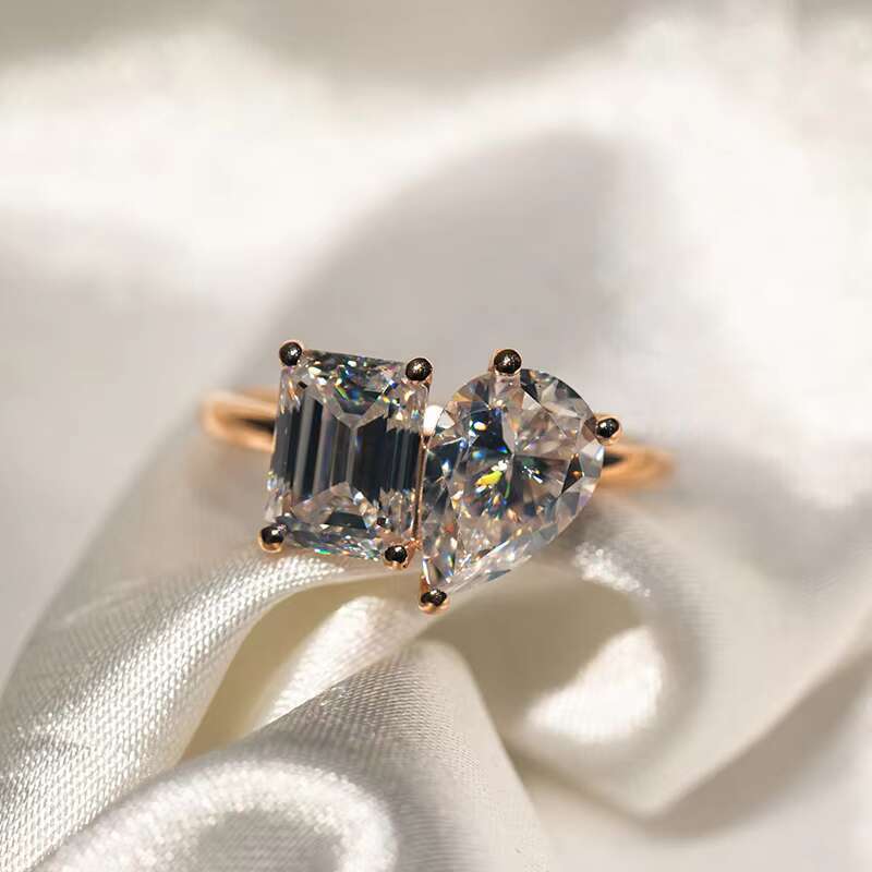 Fine Jewelry Pear Cut Emerald Cut Two Stones Ring Moissanite 925 Silver Engagement Rings for Women