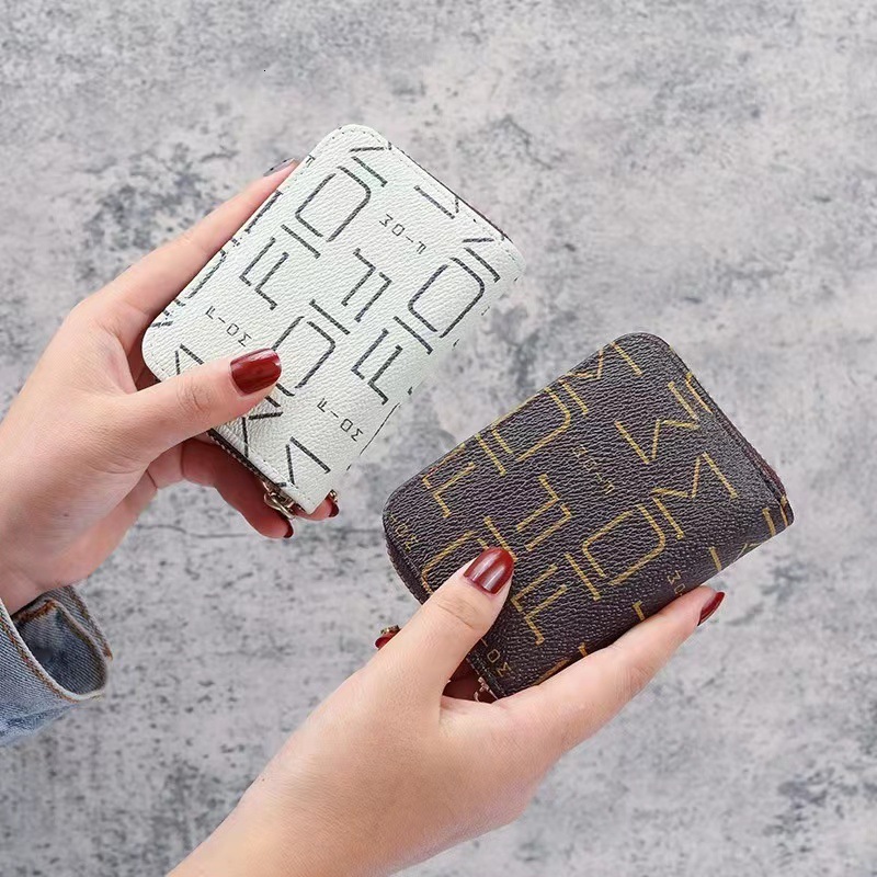New Designer Wallet Unisex Wallet Men Uxury Wallet Travel Classic Leather Genuine Leather Mini Snap Red ID Window Coin Pocket Free delivery Coin Purse