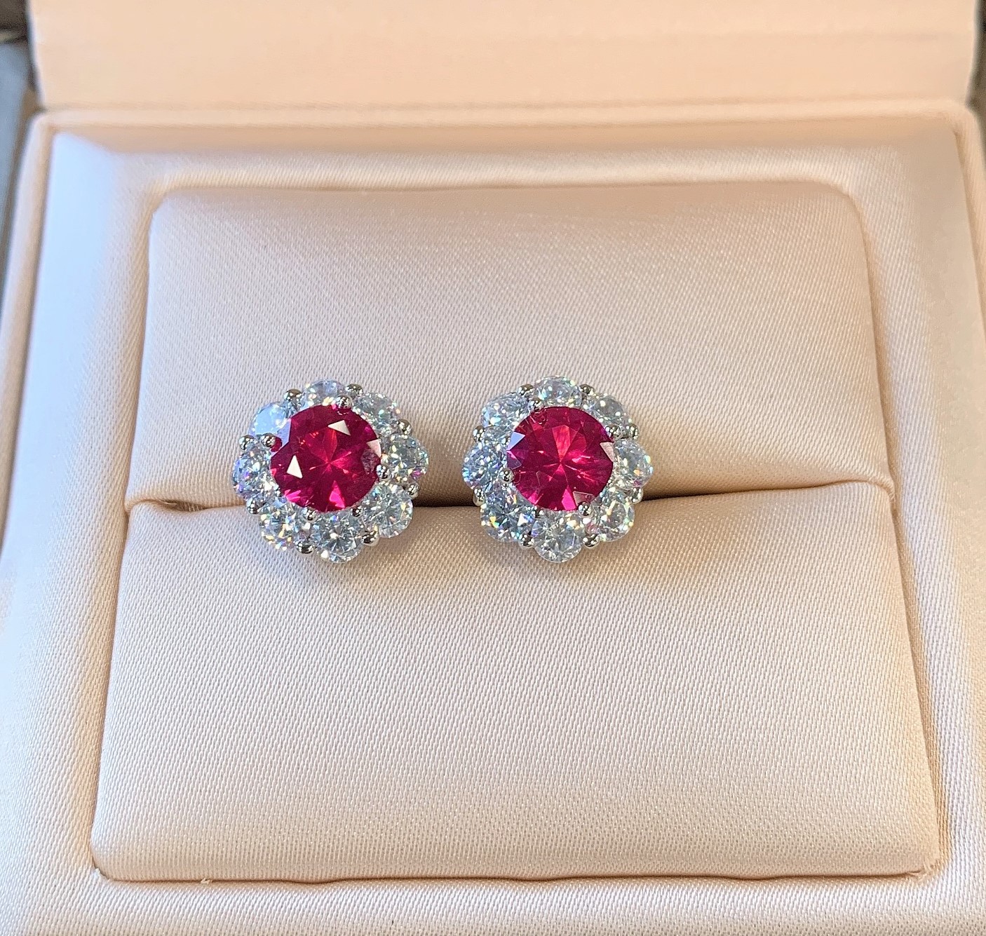S925 Silver Vintage Faux Ruby Solitaire Ring, Earrings, and Pendant Set, 7mm Ruby Jewelry, Perfect for Weddings and Special Occasions, Elegant Classic