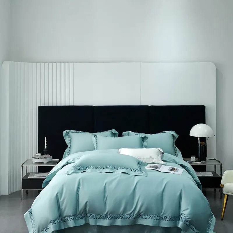 Premium Solid Pattern Cotton Quilt & Coverlet Ensemble - Includes Matching Pillowcases | Available in Multiple Sizes AAA