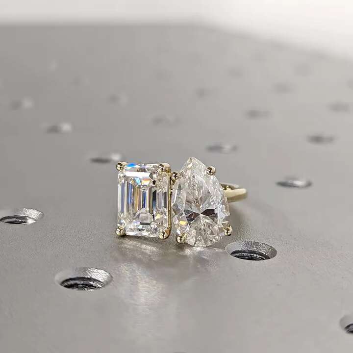 Unleash Your Sparkle Elisa Wholesale Presents VVS Moissanite Diamond Rings 10K 14K 18K Real Yellow Gold Engagement Wedding