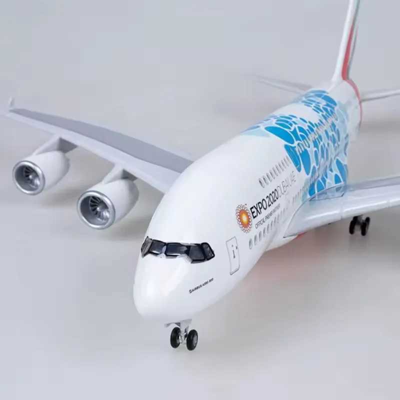 45.5cm Airplane Model 1/160 Scale A380 Emirates Expo Airline Aircraft with Light wheels DieCast Plastic Resin Model Collectible L250612