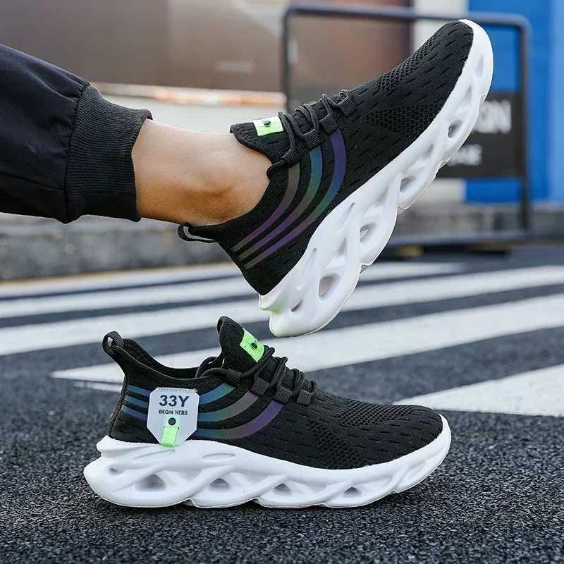 Mens Casual Sports Shoes Breathable Lightweight Outdoor Sports Shoes Jogging Tennis Fashionable Walking Mens Shoes Trainer Men W250613
