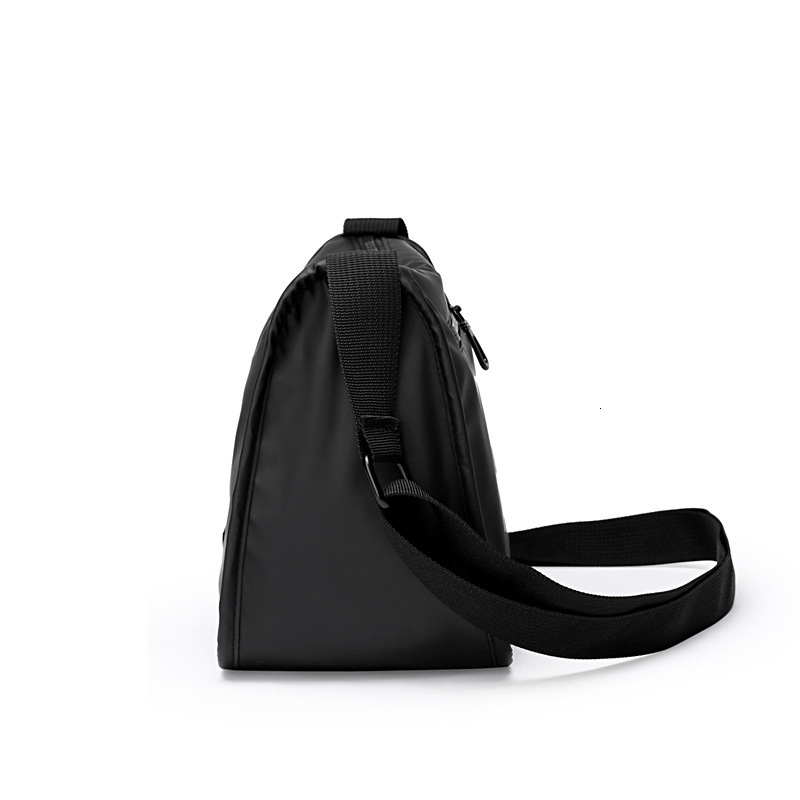Sports waterproof large trend capacity simple small crossbody bag business trend portable casual men s crossbody bag designer bag