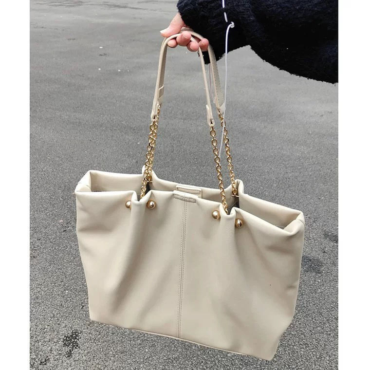 New soft leather handbag with large capacity women s niche feel shoulder bag trend designer bag women s crossbody trend bag handbag