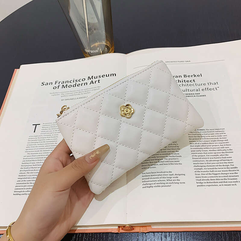 small Wallet for Women, Short and Thin, New Driving License Key Holder Card Clip, Camellia Quilted Zipper Coin Purse