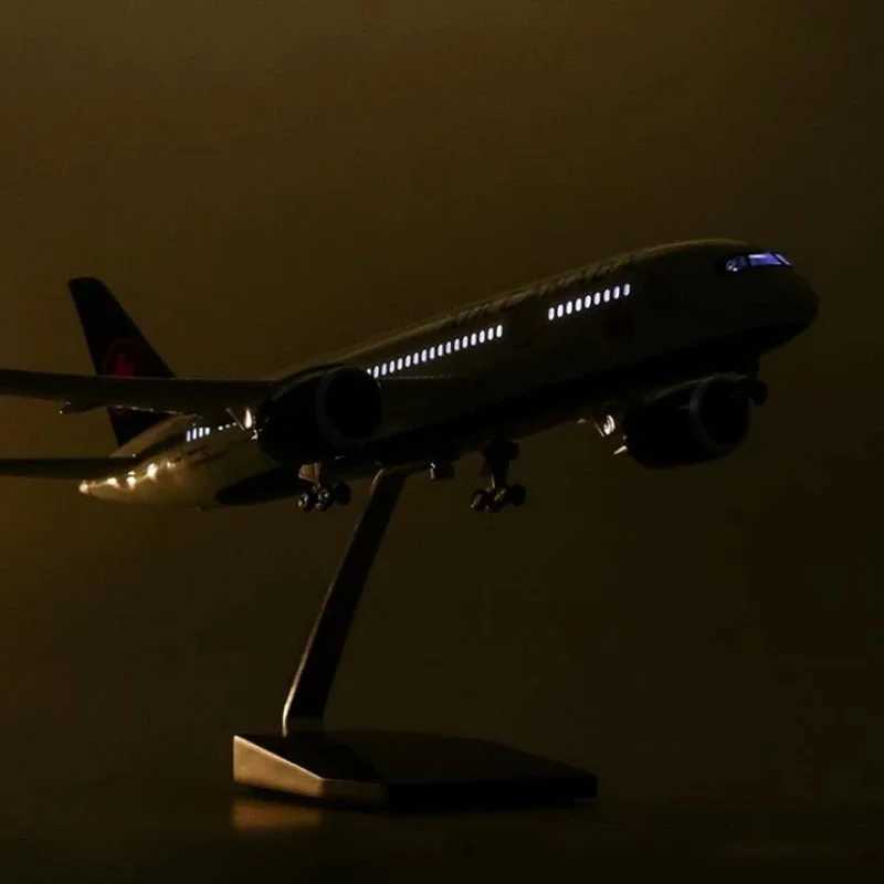 Toy Sale 1/130 Scale 43cm Airplane 787 B787 Toy Aircraft Canada Airlines Model W Light Wheel Diecast Plastic Resin Plane Toys L250612