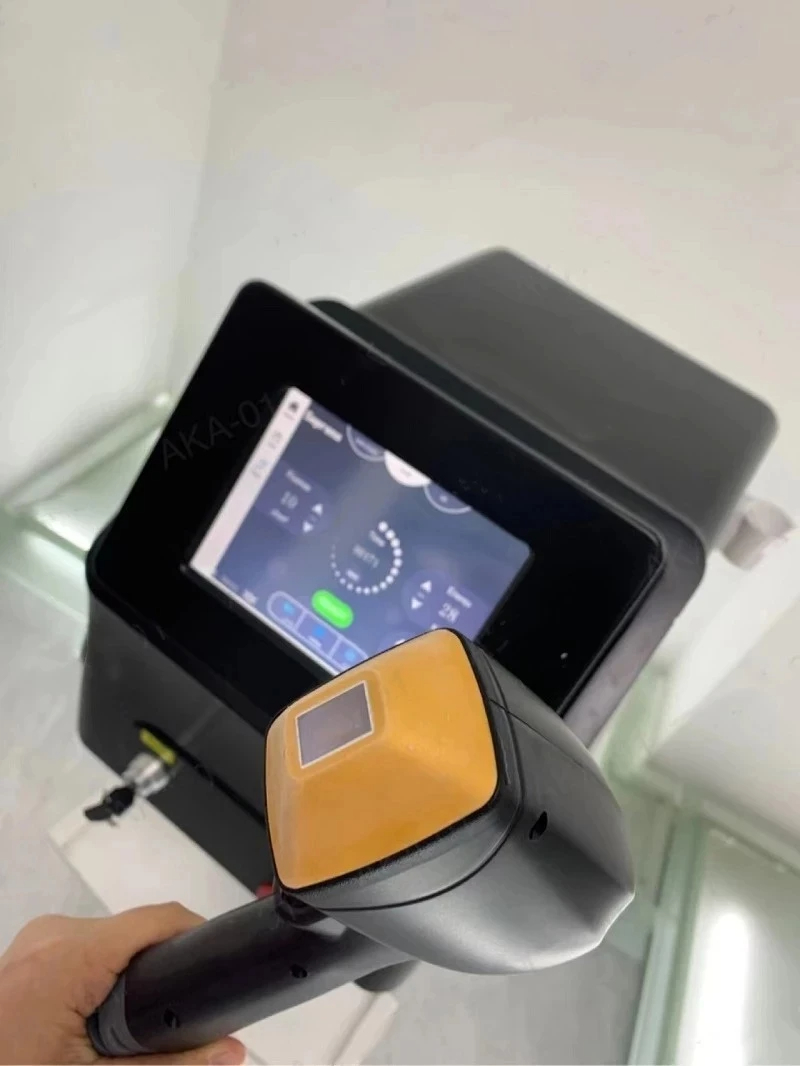 3000W ultra high power diode laser hair removal device 755 808 1064nm three wavelength hair removal machine cooling head