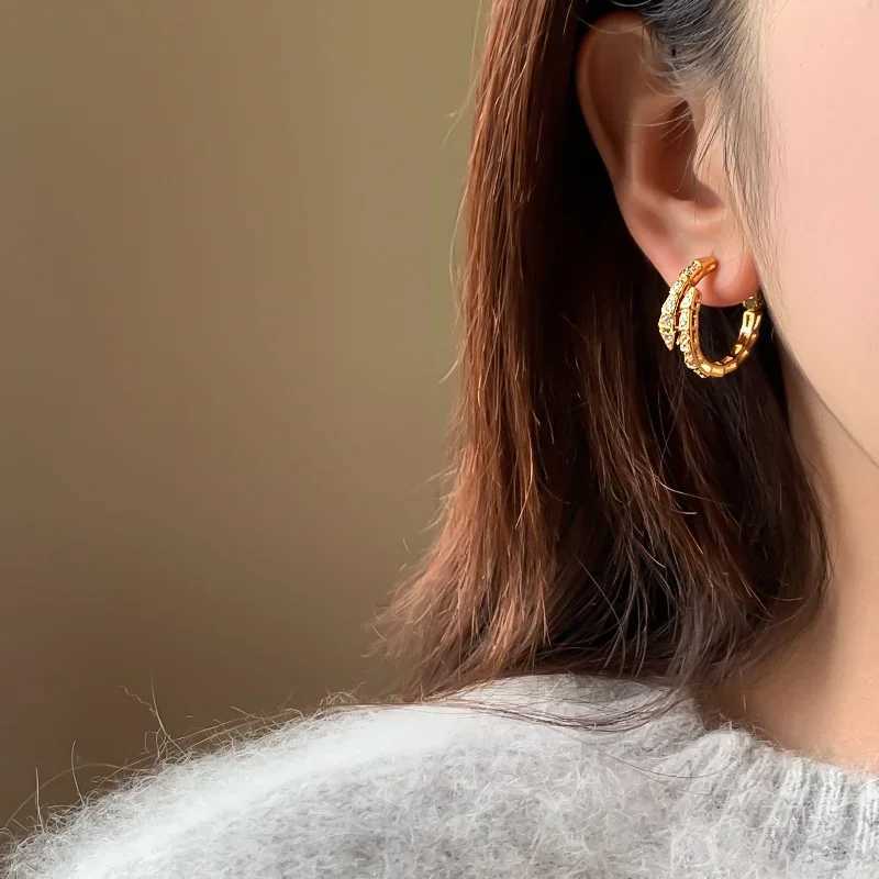 Design Sense Classic Snake Shaped Micro Set Zircon Drop Earrings Luxury Jewelry Accessories for Women at Wedding Parties V250613