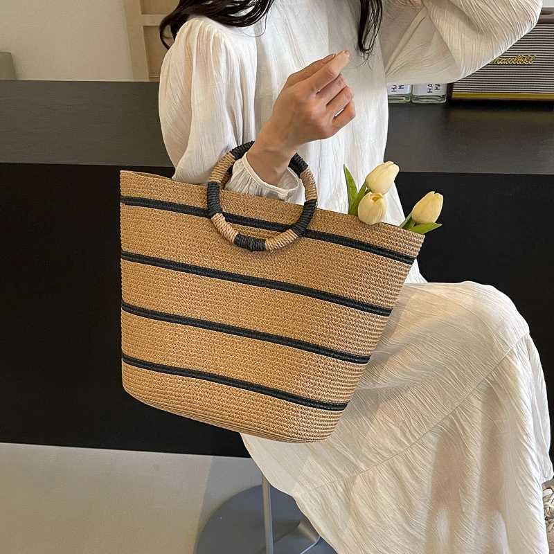 Fashion Handmade Woven Straw Handbag Summer Shoulder Bag Large Beach Bag Women Luxury Handbags Women Bags Designer Big Bag Z250613