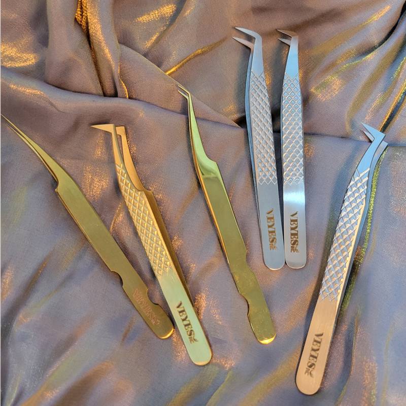 Lightweight VEYES Eyelash Tweezers with Customized Logo - Stainless Steel, 45-Degree Design for Precision