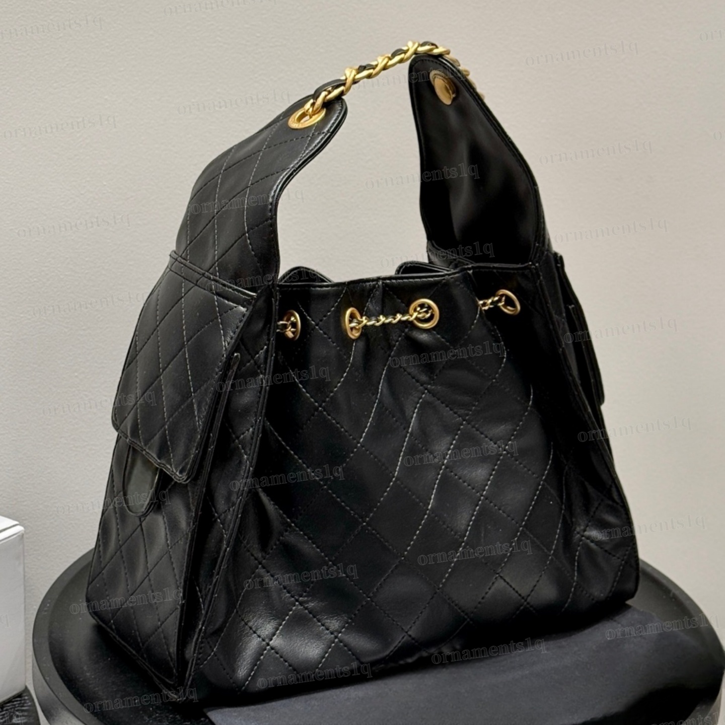 Designer Underarm Bag Hobo Bag Shoulder Bucket Bag Womens Luxury High Leather Bag Quality Large Capacity Bag With Chain Strap Fashionable Crossbody Bag