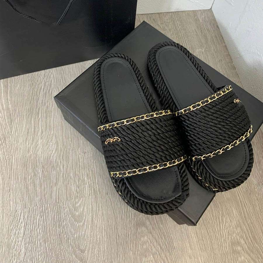 Designer Slippers Knitted Knitting Straw Thick Bottom Women's Slippers Outer Wear Casual Anti-slip Flat Bottom One Word Slippers 2025 Summer New Shoes