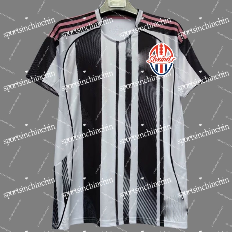 The 2526 Club World Cup jerseys: No. 10 Paulo Dybala, No. 7 Federico Chiesa, No. 9 VLAHOVIC, No. 5 Manuel Locatelli, No. 3 Bremer. Adult casual traini