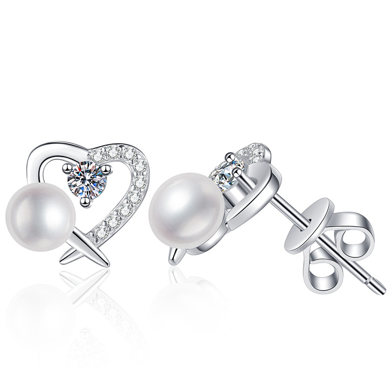 S925 Sterling Silver Earrings, Freshwater Pearl Studs, Women's Heart Design D-Color 20-Point Moissanite Studs, Fashion High-End Earrings, Wholesa