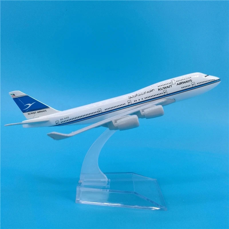 B747 Airplanes Model Kuwait Airways 16CM Scale 1 400 model planes Metal Alloy Aircraft Collectible Display Model Souvenir Toys 250613