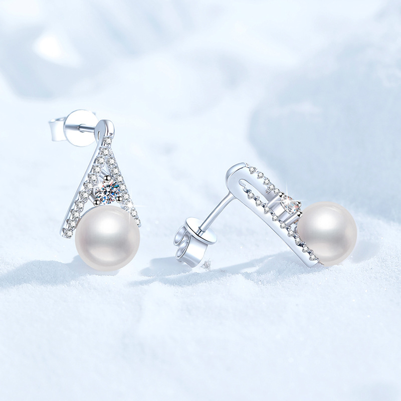 Cross-Border Moissanite Stud Earrings, S925 Sterling Silver Earrings, French Style Freshwater Pearl Studs, High-End Fashion Earrings, Wholesale