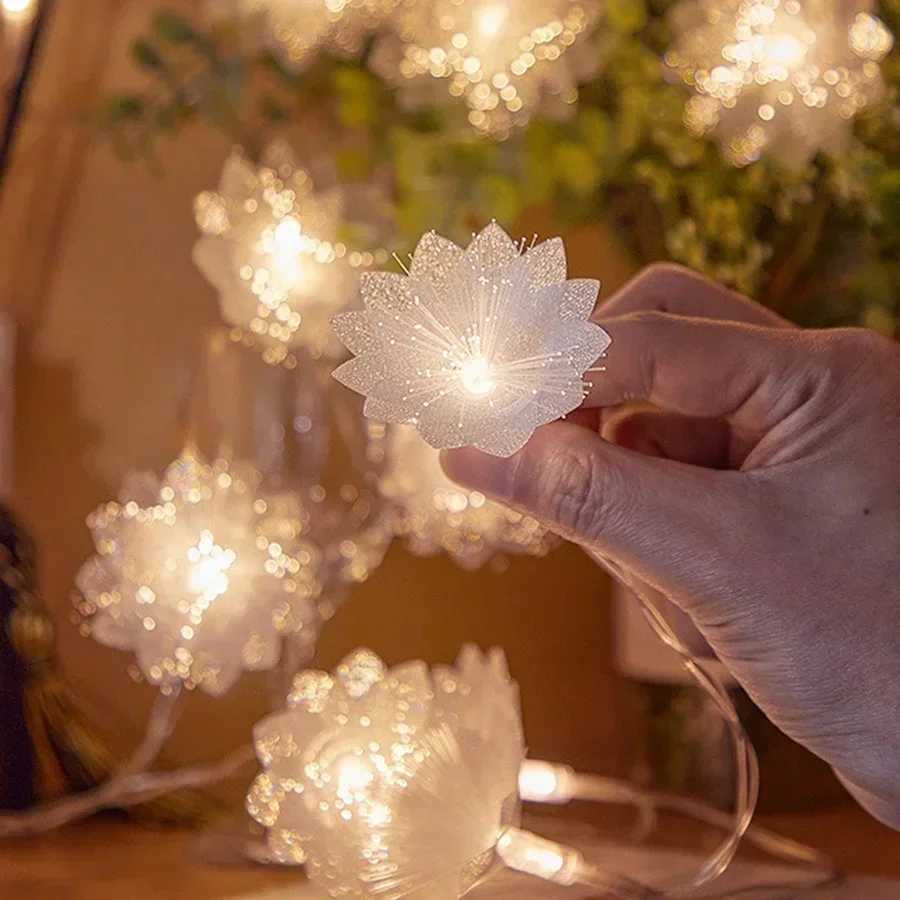 2/3M LED Fiber Optic Fairy Light Battery-operated Garland Christmas Decoration Party New Years Decor Artificial Flowers Festoon XJ250612
