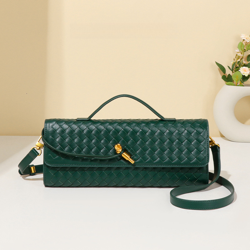 Free Shipping Trend Spring Summer New Woven Soft Luxury Designer Leather Evening Bag Vintage Baguette Bag Accordion Bag Horizontal Handbag Crossbody B