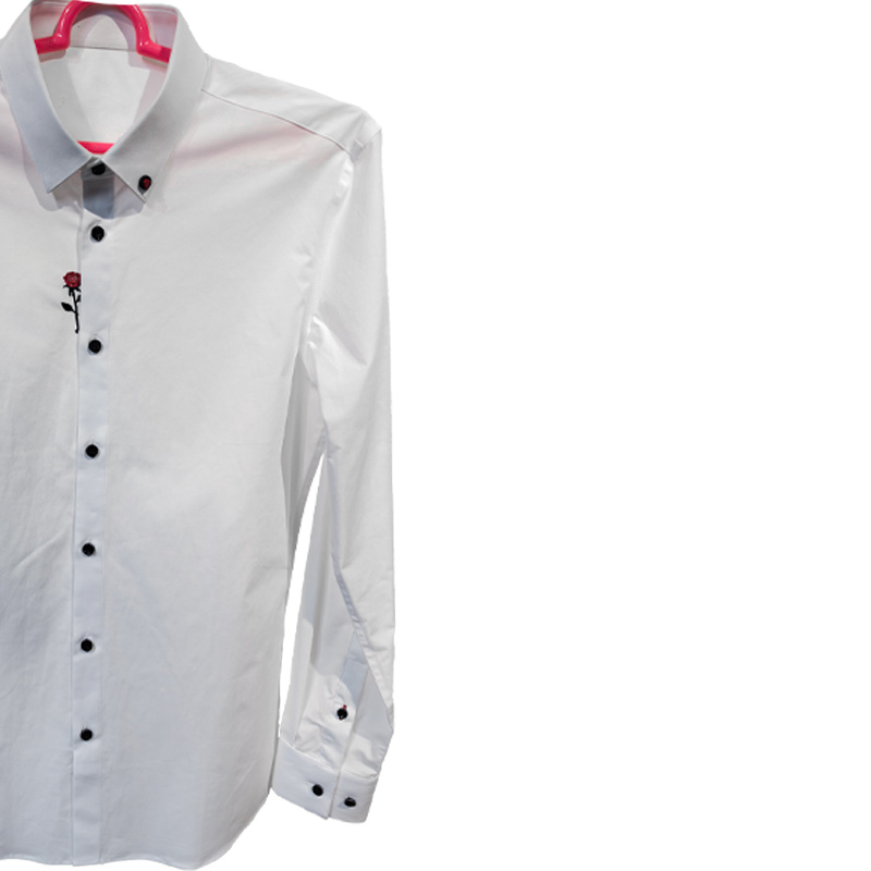 Japanese style Oxford spun cotton shirt with simple and versatile design, perfect for daily layering and layering
