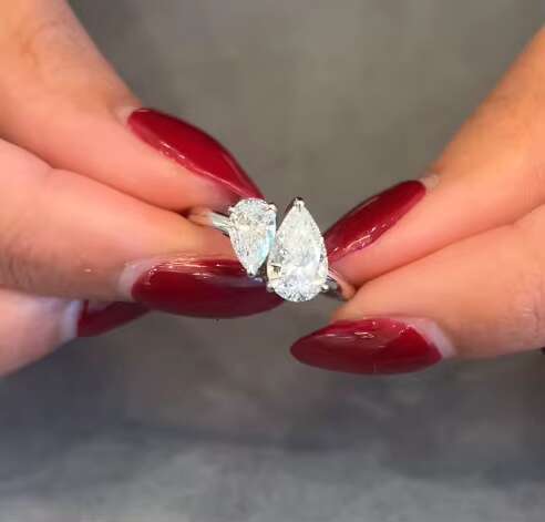 2025 New Arrival 7*10 5*10 Double Pear Shaped Engagement Ring VVS Moissanite D Color Pear Cut Women Fine Rings