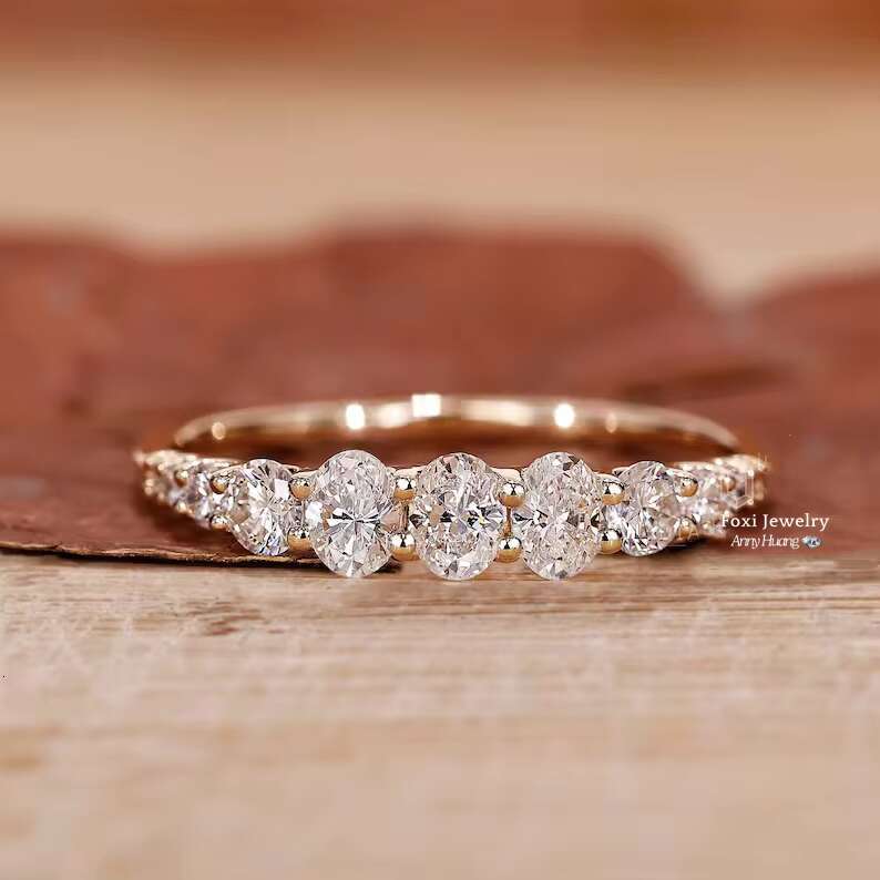 Fine Jewelry Real 10K 14K Gold Graduated Oval and Round Diamond Engagement Ring Lab Grown Diamond Ring for Women Anniversary