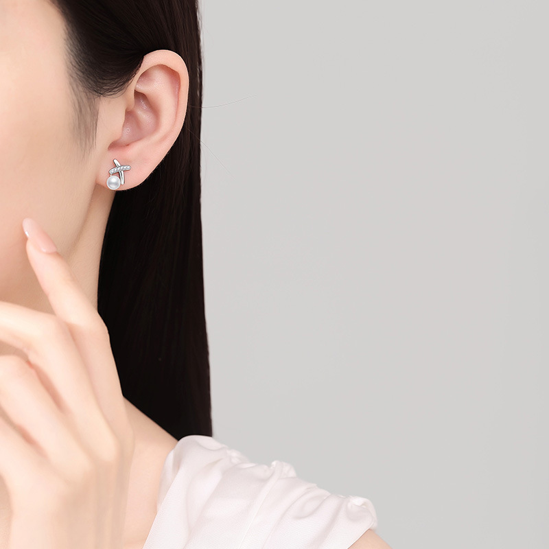 S925 Sterling Silver Earrings, Freshwater Pearl Stud Earrings, Women's Korean Style X-Shape D-Color Moissanite Studs, Fashion High-End Earrings, 