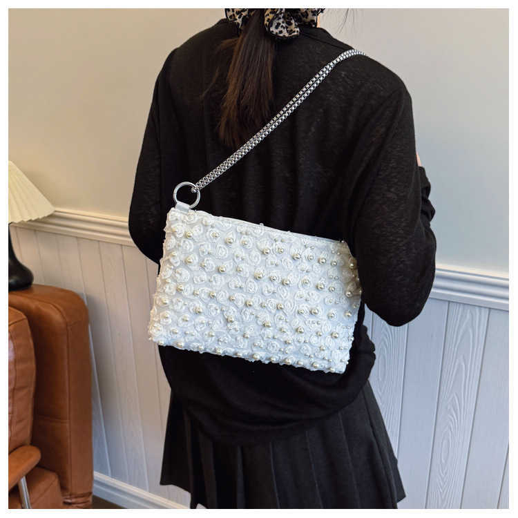 Exquisite Mesh 3d Flower White Pearl Decorated Shoulder Bag Trendy Fashion Metal Chain Square Bag 250615