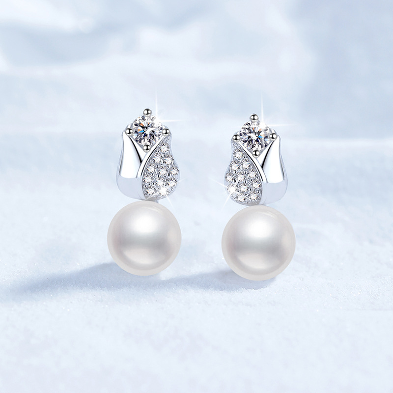 S925 Sterling Silver Earrings, Women's Korean Style Rose Flower Design D-Color 20-Point Moissanite Studs, Freshwater Pearl Earrings, High-End Fas