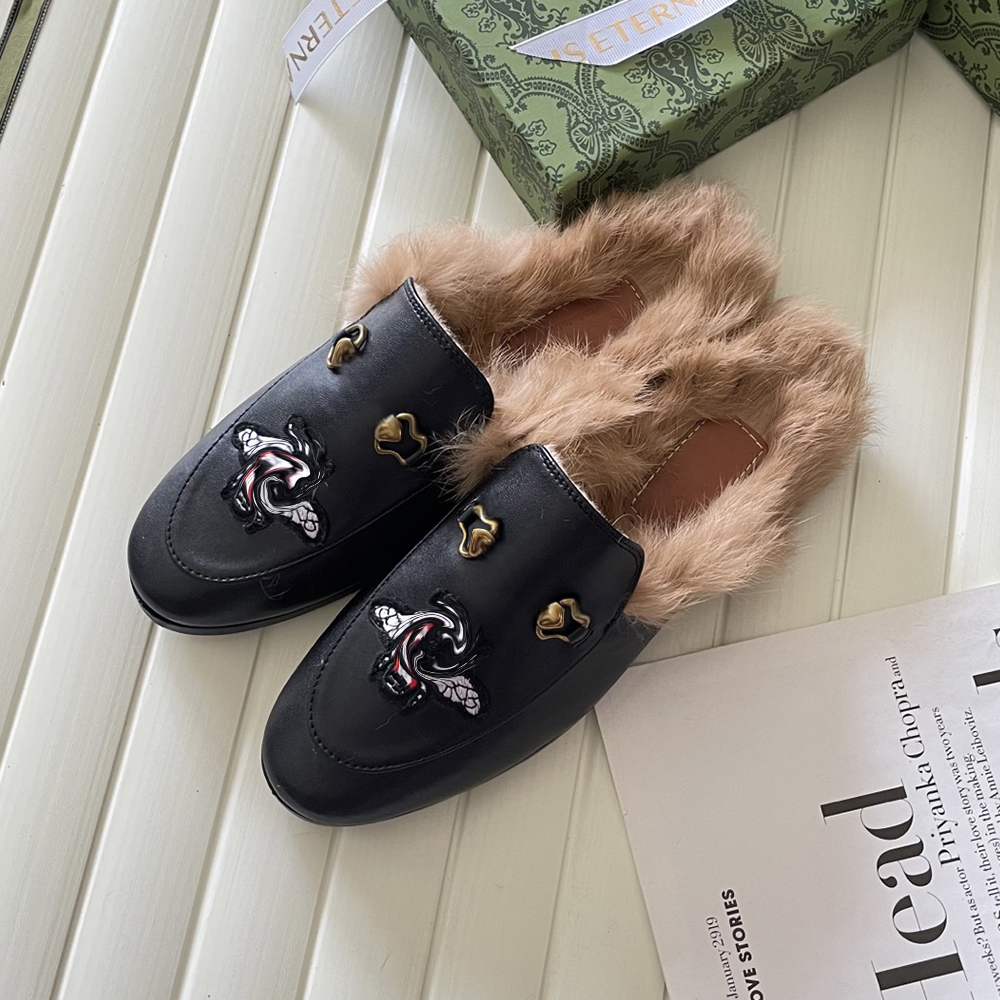 Women slides designers dress shoes loafers slip on embroidery luxury mules ladies sandals fur slippers leather woman flats black