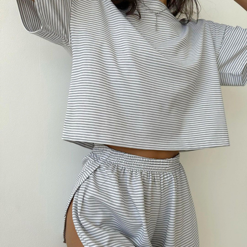 X184-European and American autumn knitted striped pajamas loose short-sleeved shorts suit fashionable outer wear home clothes for women