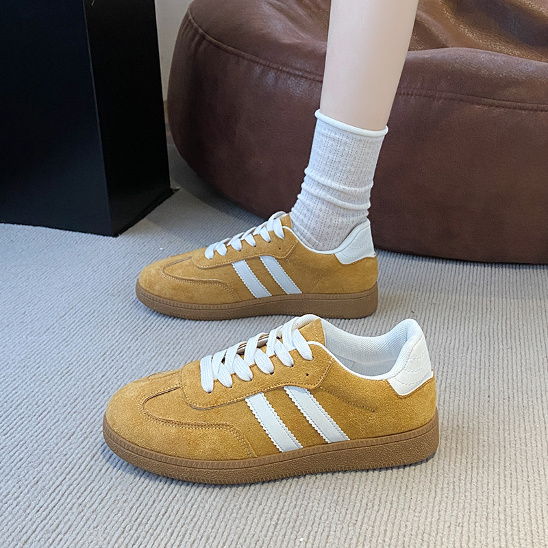 Designer shoes free shipping 2025 new fashionable casual breathable comfortable flat bottomed shoes for women