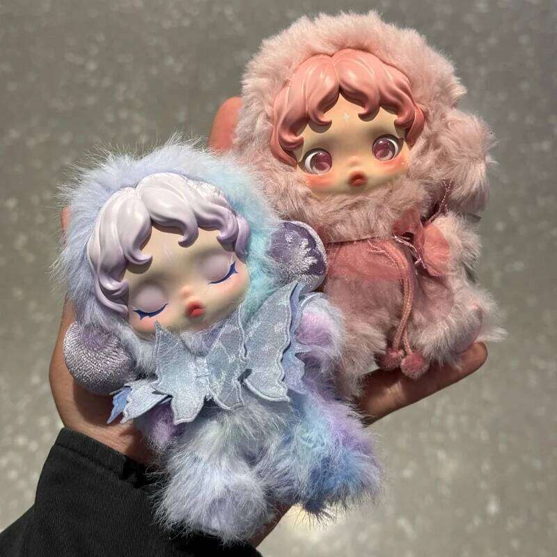New Genuine Skullpanda Light Weaving Garden Series Vinyl Plush Blind Box Cute Sp Trendy Fashion Bag Pendant Toy Gift Collectible