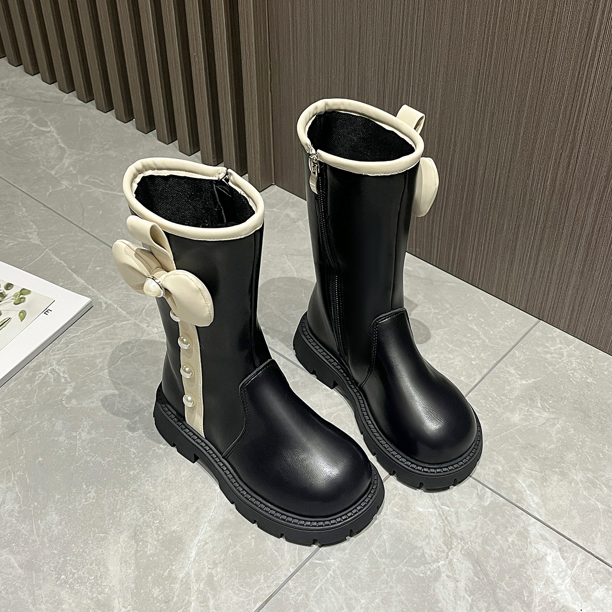 High-heeled boots with bow ties, fashionable princess boots