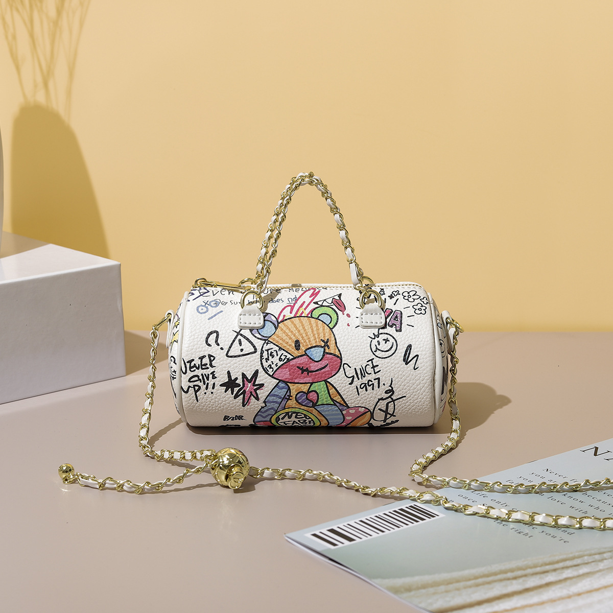 Free Shipping 2025 Summer New Designer Bag Trendy Fashion High Quality Shopping Bag High End Leather Bear Graffiti Underarm Cylindrical Handbag