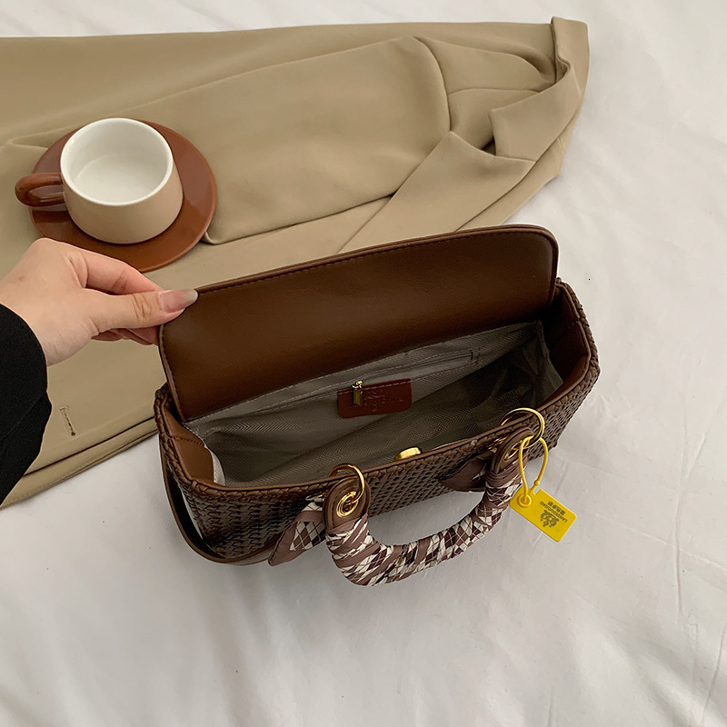 Designer Bag Fashion Bag Cross Border High End D Brand Silk Scarf Woven Princess Diana Bag Handbag Shoulder Crossbody Trendy Women S Bag Hot Sale Bags