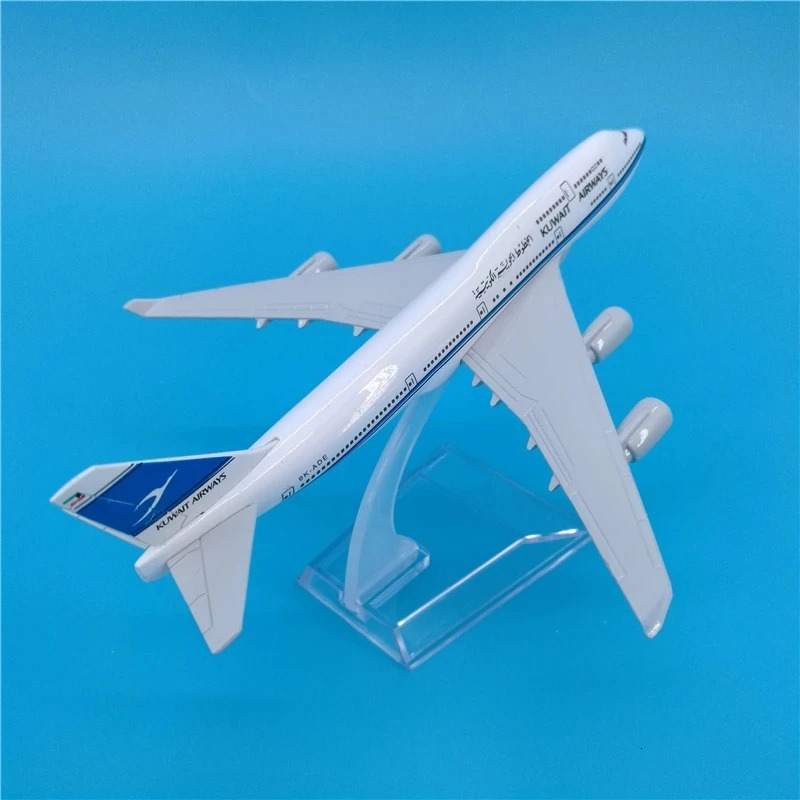 B747 Airplanes Model Kuwait Airways 16CM Scale 1 400 model planes Metal Alloy Aircraft Collectible Display Model Souvenir Toys 250613