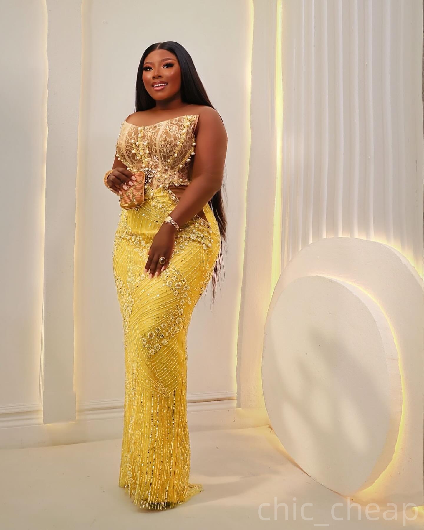 Yellow Sheath Prom Dresses 2025 Illusion Pearls Sequined Evening Formal Party Second Birthday Engagement Gowns Plus Size Dress For Special Occasions