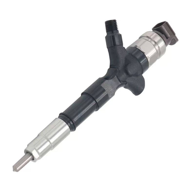 DCRI107730 diesel fuel injector 095000-5890 23670-39135 is suitable for Toyota 1KD Toyota Land Cruiser