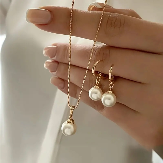 Vintage Jewelry Set Stylish Simple Necklace and Earrings Set with Imitation Pearl Pendant, Women's, Golden, Valentine's Day Gift 2506133
