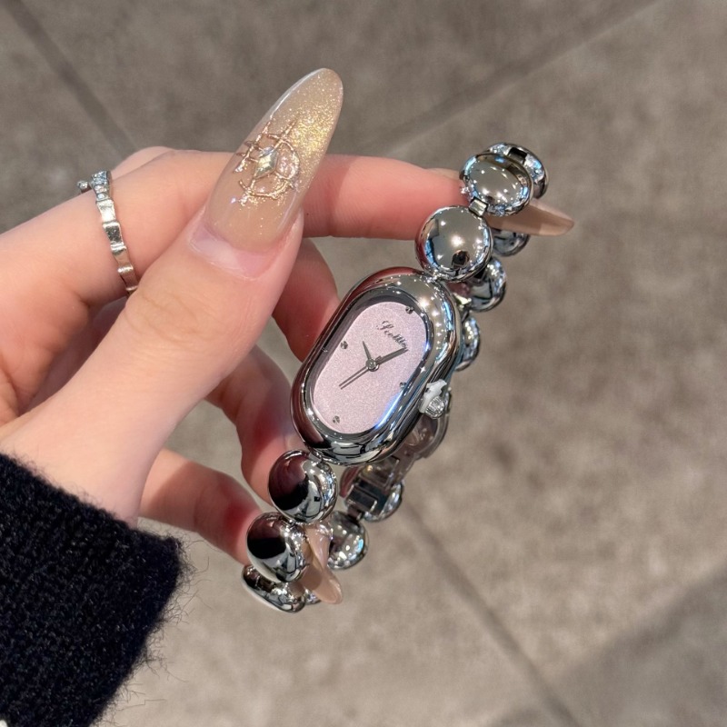 Chic Female Chronograph: Round Dial Luxury Ladies' Gold Watch w/Steel Strap