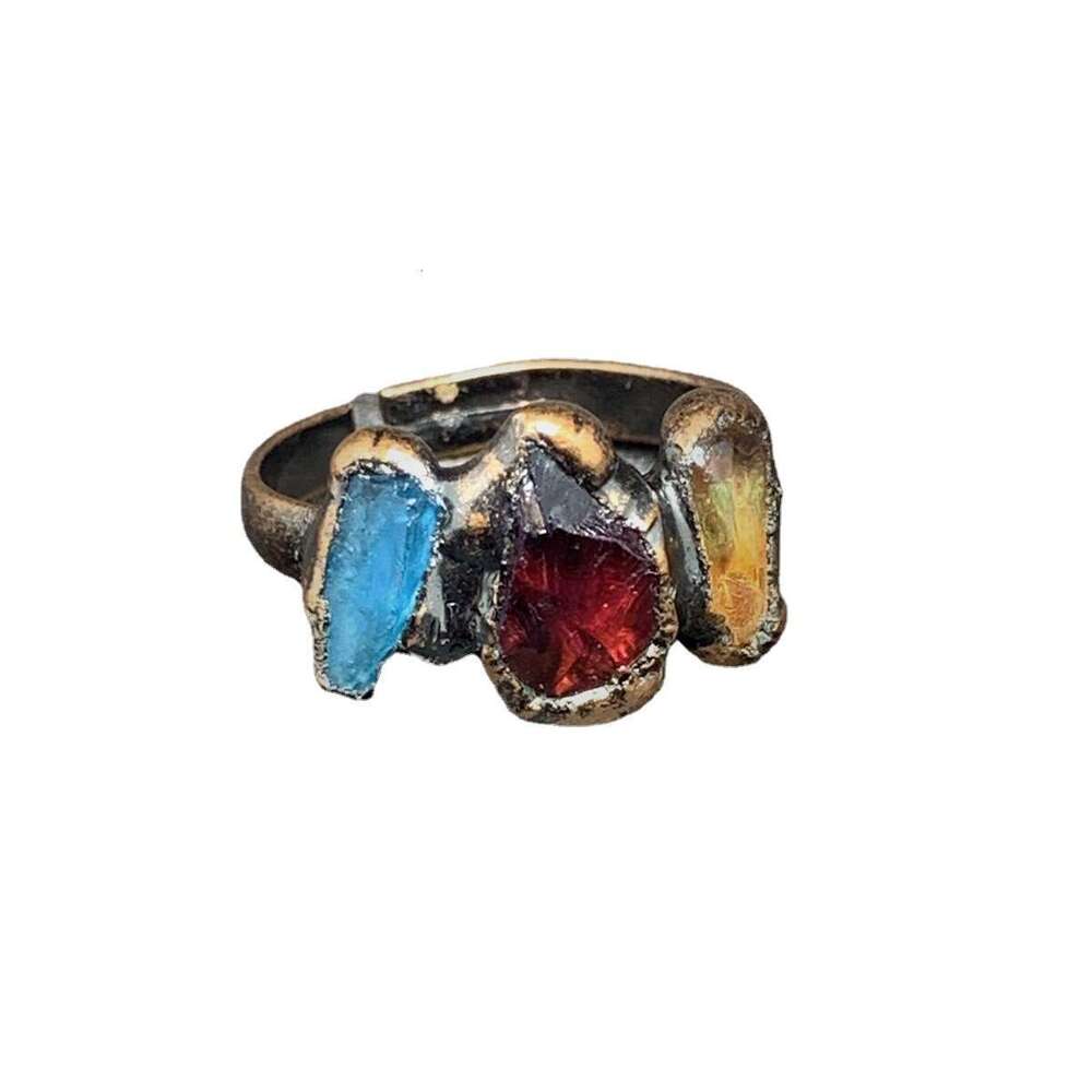 INS Style Three Natural Stone Irregular Handmade Edged Antique Bronze Ring (Stones Randomly Arranged)