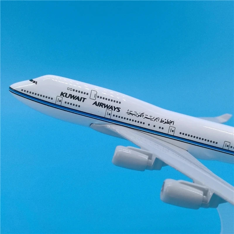 B747 Airplanes Model Kuwait Airways 16CM Scale 1 400 model planes Metal Alloy Aircraft Collectible Display Model Souvenir Toys 250613