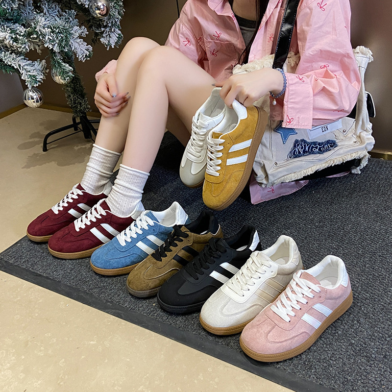 Designer shoes free shipping 2025 new fashionable casual breathable comfortable flat bottomed shoes for women