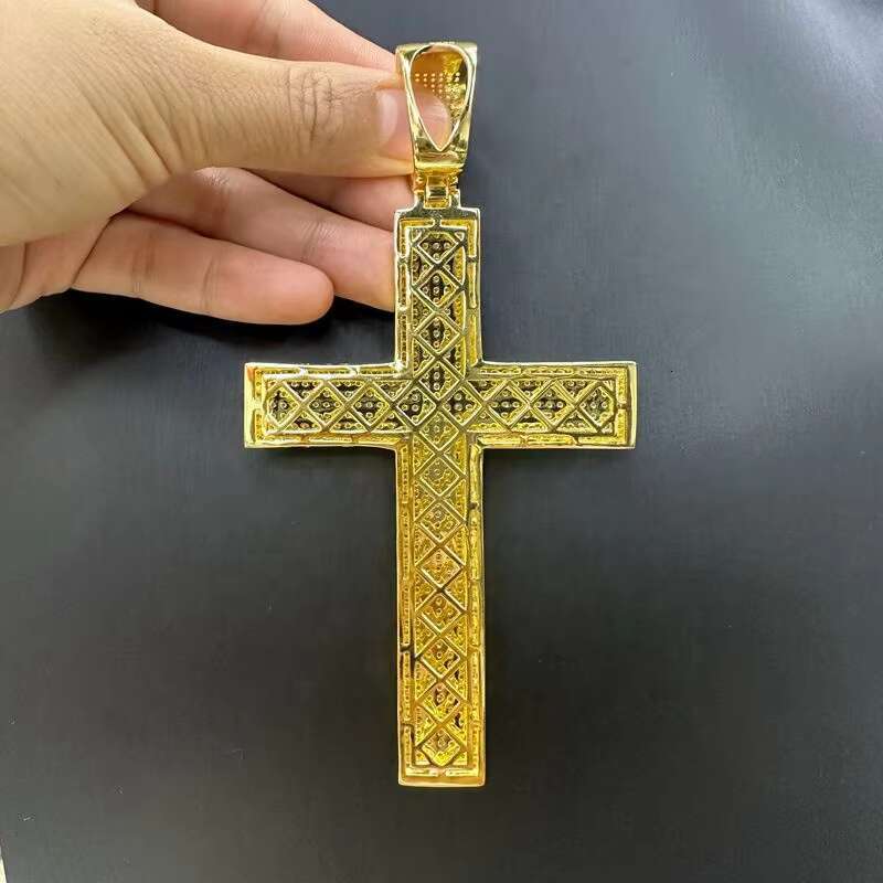 Hiphop Luxury Cross Pendant VVS Moissanite Diamond Gold Pendant Large Size Silver Cross Pendants for Men Necklace