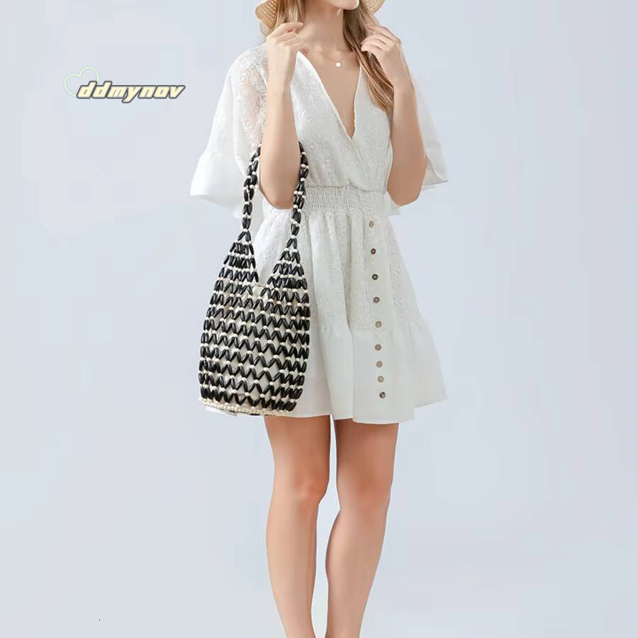 Women Woven hand summer design hollow-out wooden bead tote bucket shoulder bag female Reticulate netted canvas beach handbag ddmynov