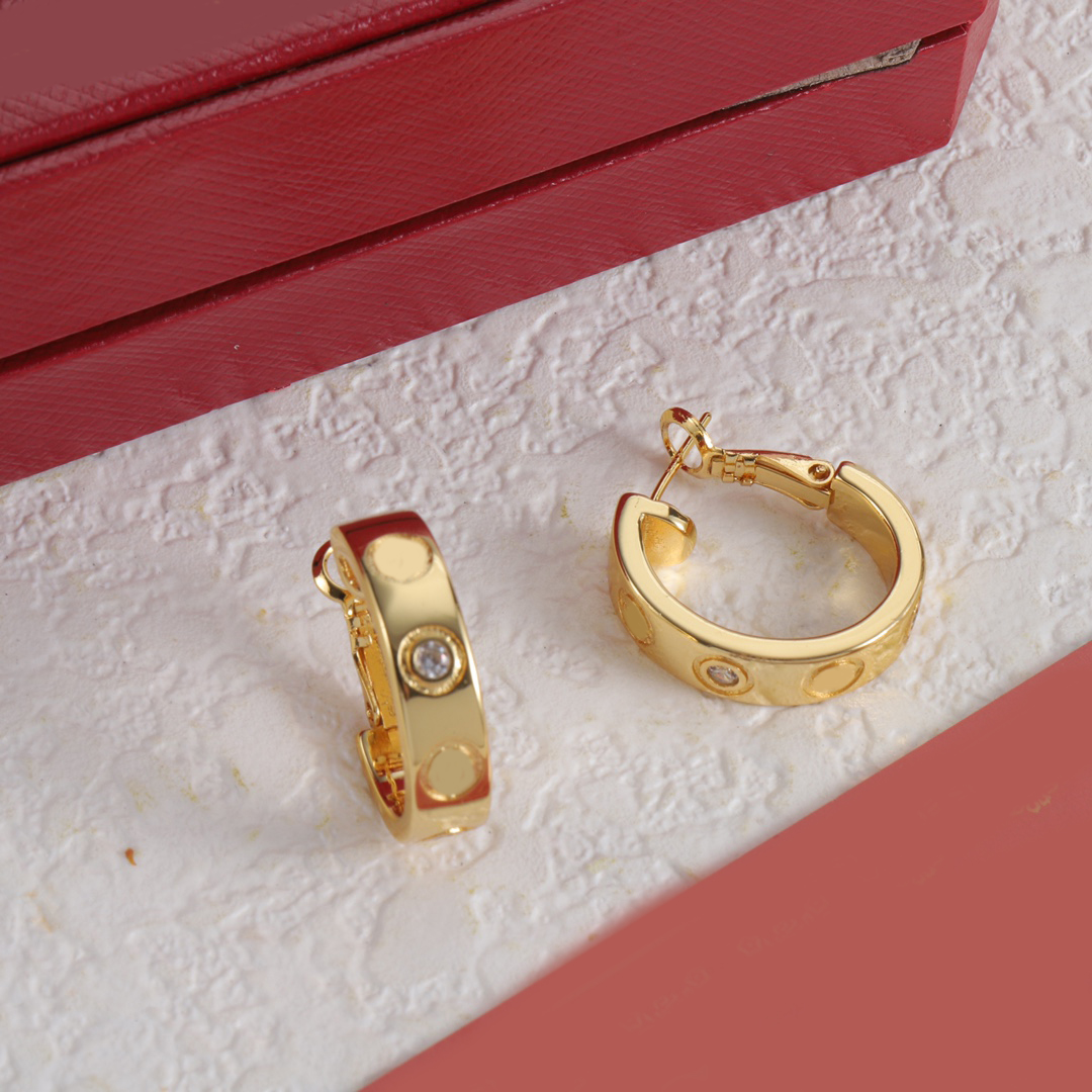 Y276 Designers quality fashion stud jewelry silver women have earring letter designer earrings classic diamond earring jewelry gift comes with Box