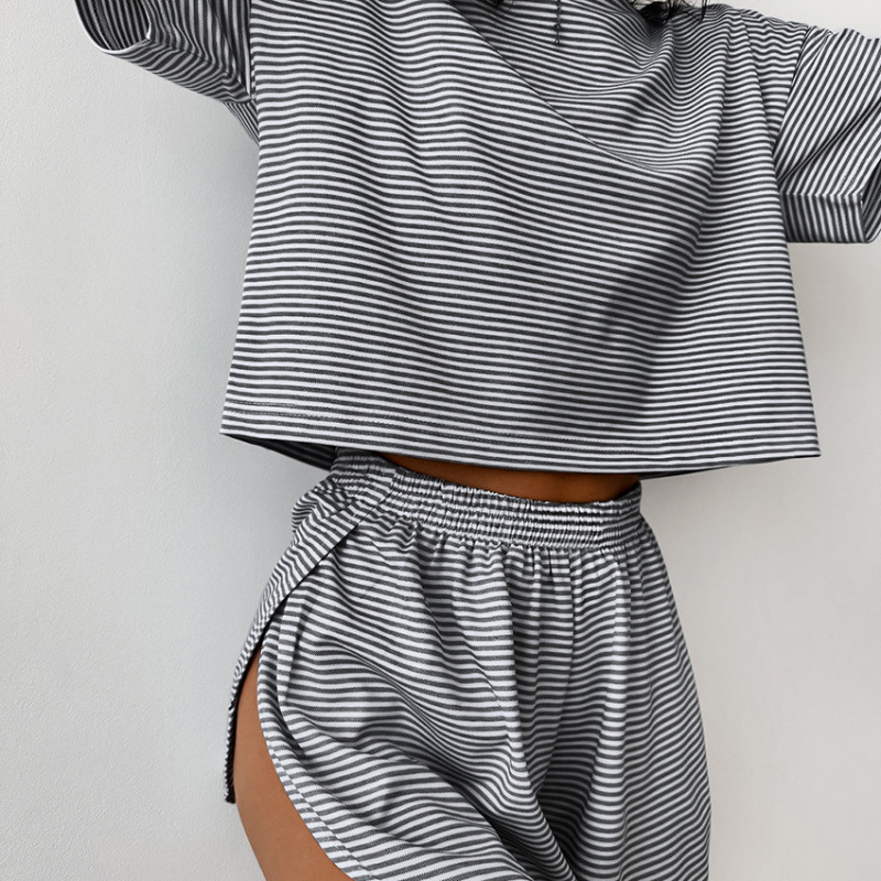 X184-European and American autumn knitted striped pajamas loose short-sleeved shorts suit fashionable outer wear home clothes for women