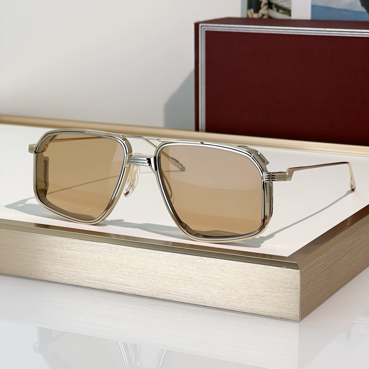 Sunglasses For Men Women Fashion JAGGER Limited Summer Designer Stylish High Street Catwalk Style Anti-Ultraviolet UV400 Plate Metal Full Frame Glasses Random Box