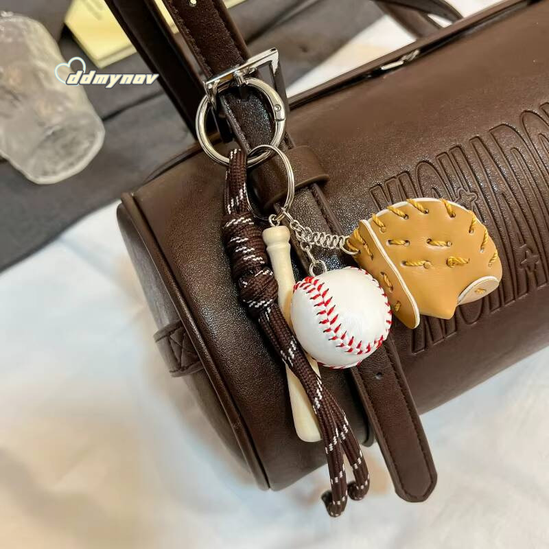 Multifunctional Cylinder Shaped Shoulder Bags For Women 2024 Winter Latest Designer Handbags Luxury Cross Body Bag With Pendant ddmynov